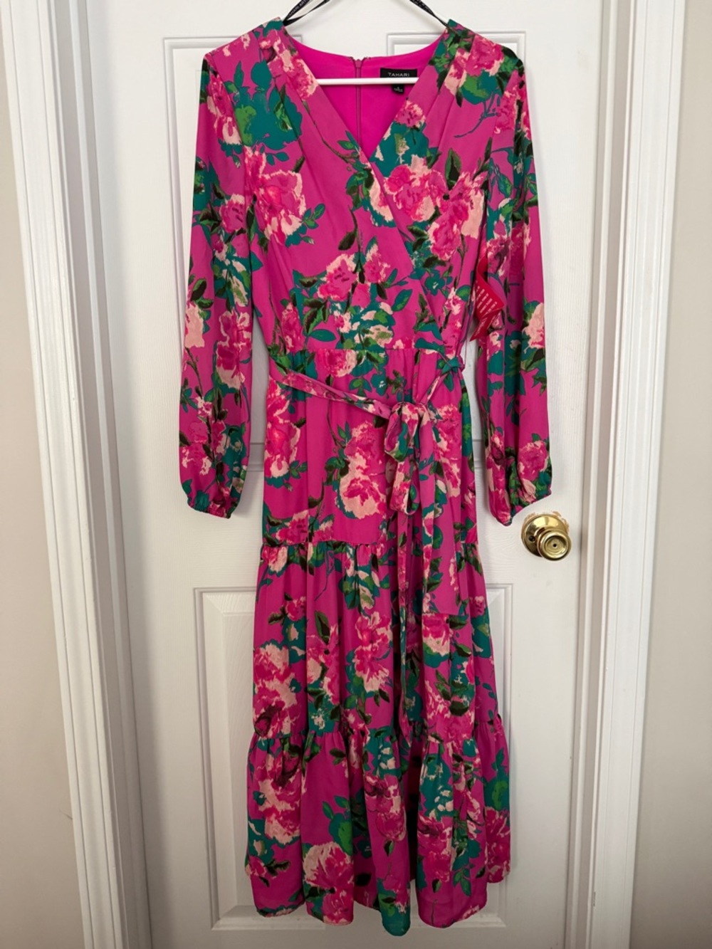 Tahari ASL Women’s Pink Green Floral Tiered Maxi Dress Size 8 NWT - Picture 2 of 7